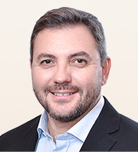 Roberto Nazar Roberto Nazar